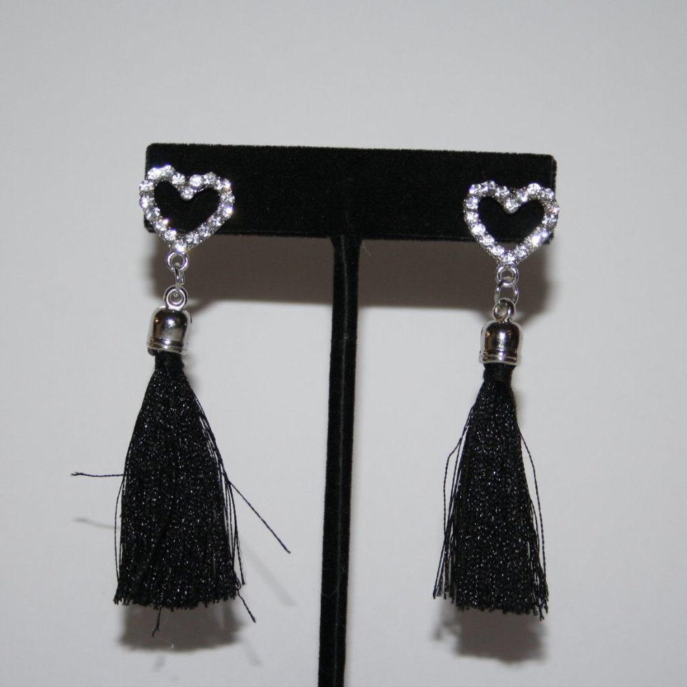 Beautiful silver and black heart tassel earrings